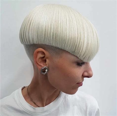 25 Modern Bowl Cut Haircut Ideas for Women